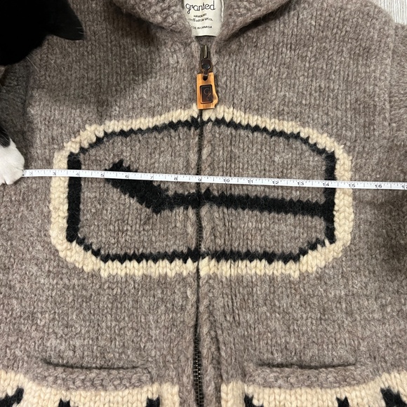 Vancouver Canucks GRANTED wool sweater - Picture 4 of 10